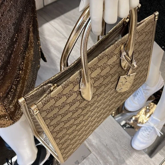 Michael Kors Medium Mirella EW Tote Bag Crossbody Shoulder Handbag NWT - Picture 6 of 16